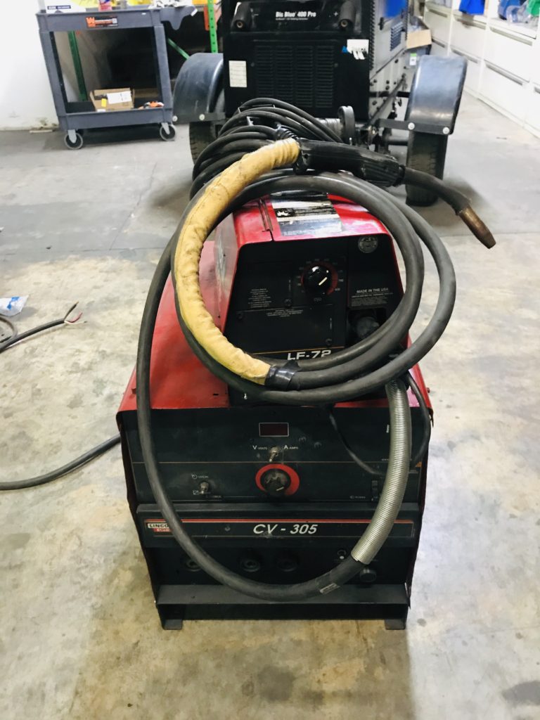 Lincoln Idealarc CV305 MIG Welder & Feeder ArcHeat