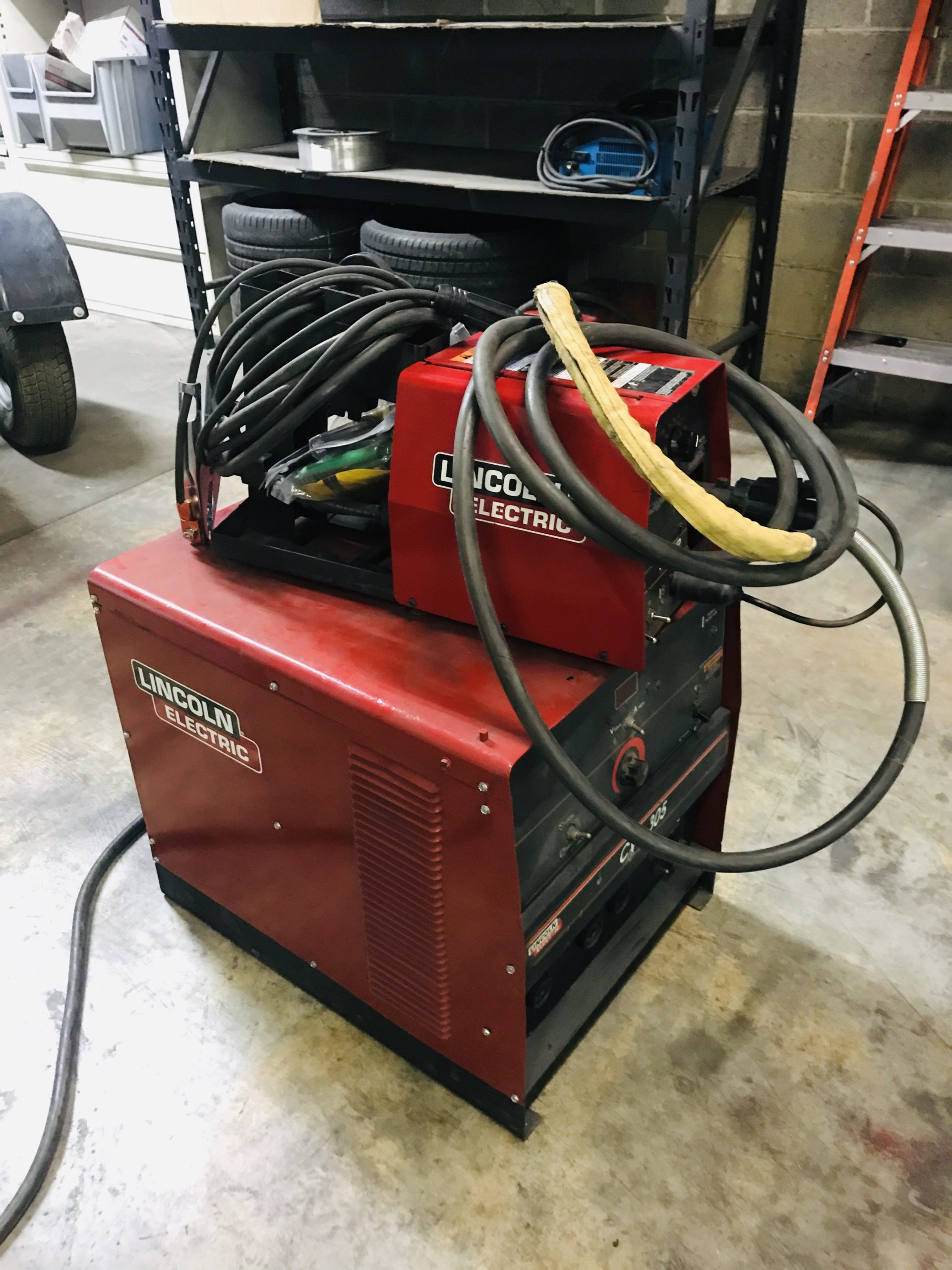 Lincoln Idealarc CV305 MIG Welder & Feeder ArcHeat