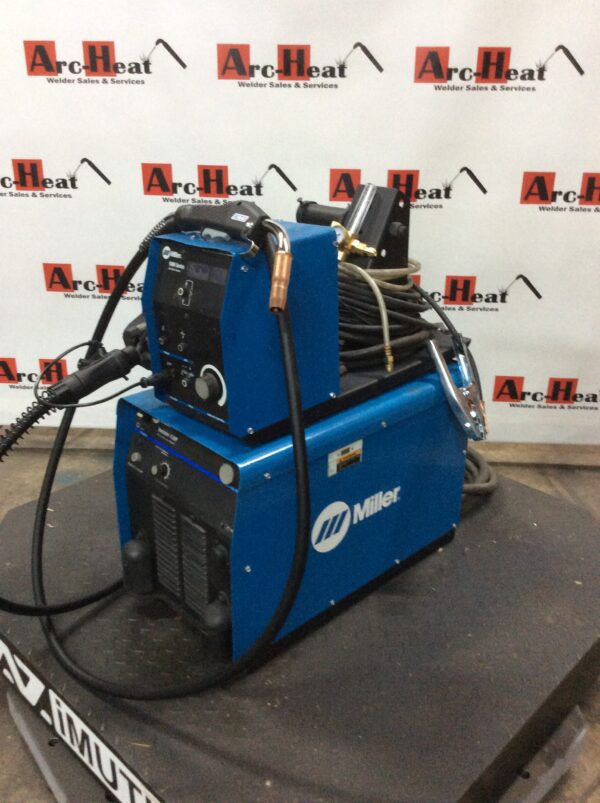 Miller XMT 456 MIG Welder